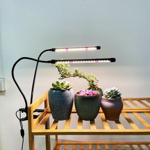 USB clip-on dual-head full-spectrum plant light